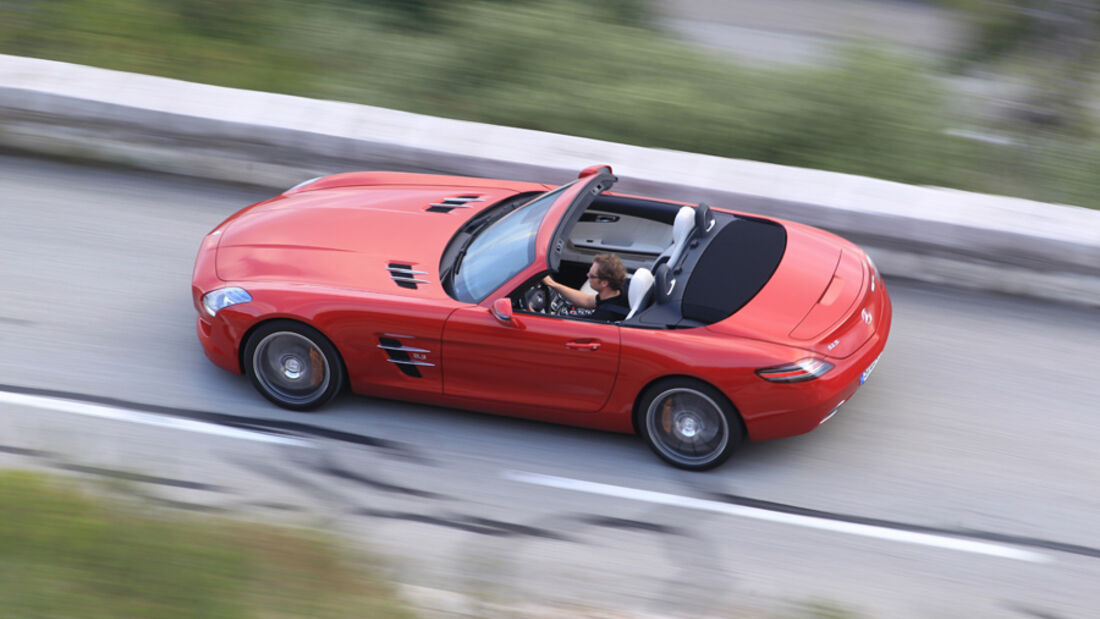 Mercedes SLS AMG Roadster