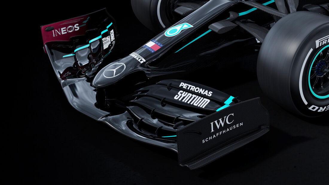 Mercedes - Schwarze Lackierung - W11 - 2020