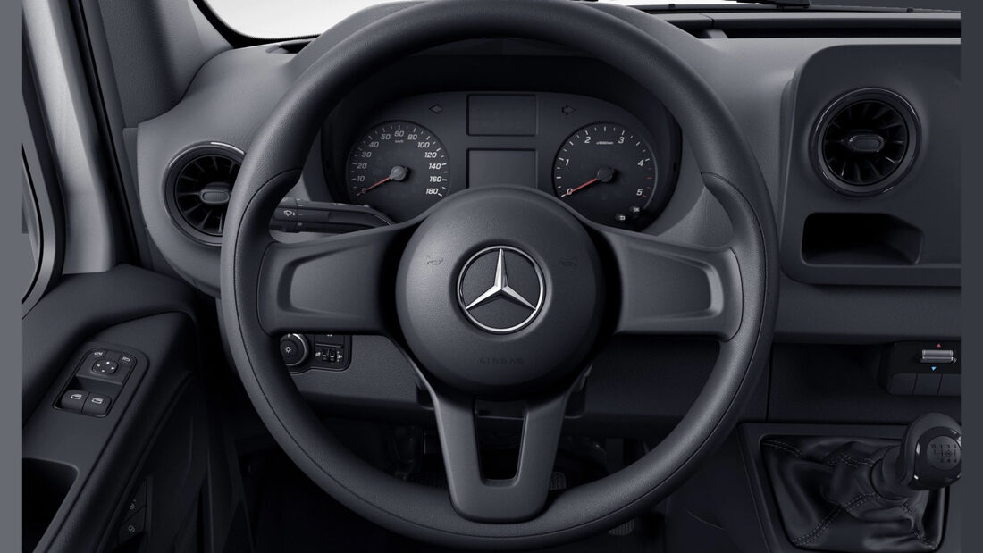 Mercedes Sprinter 2021 Lenkrad/Cockpit Basis