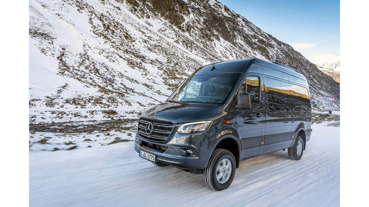 Mercedes Sprinter 319 Cdi 4x4 Der Adventure Kasten Auto Motor Und Sport