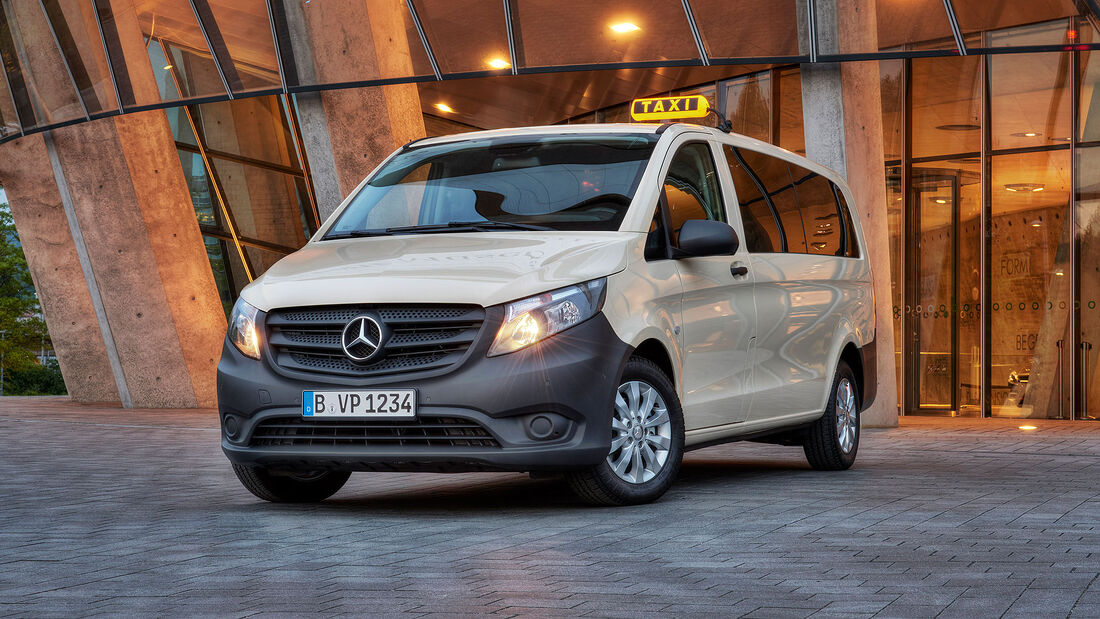 Mercedes Taxis