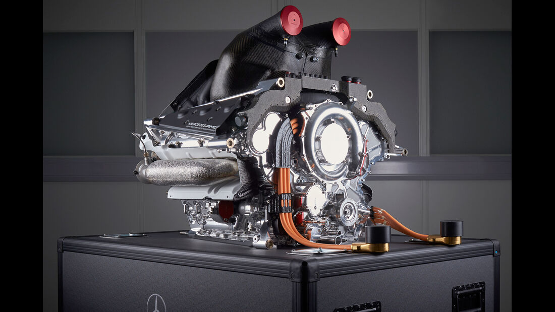 Mercedes V6 Motor 2014 - Formel 1 - Tops & Flops
