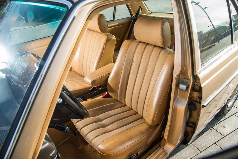Mercedes W123, Fahrersitz