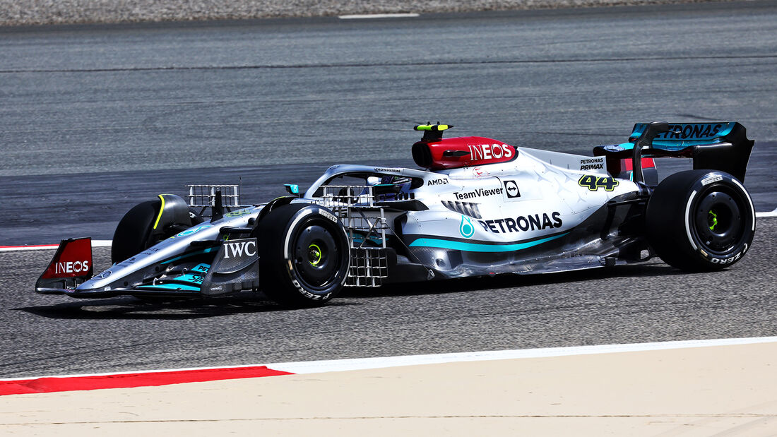 Mercedes W13 - Bahrain-Test  -  2022