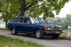 Mercerdes-Benz S123, Seitenansicht