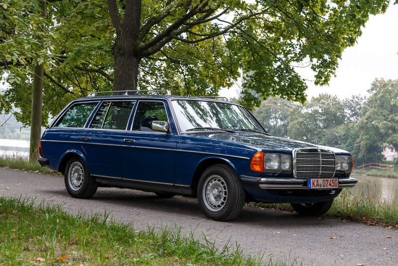 Mercerdes-Benz S123, Seitenansicht