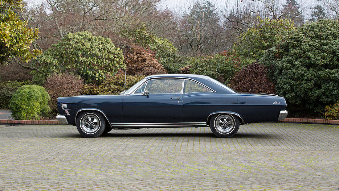 Mercury Comet Caliente R-Code 2-DR Hardtop (1967)