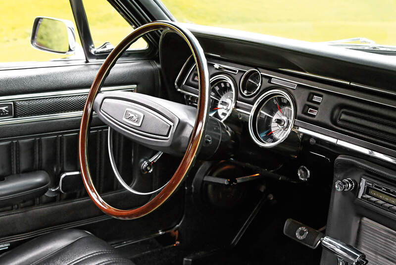 Mercury Cougar, Cockpit, Lenkrad