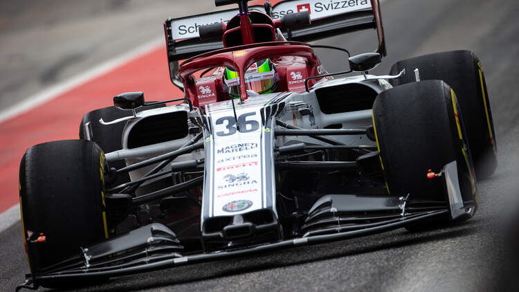 F1-Test Bahrain 2019 (Tag 2): Schumacher testet Alfa Romeo | AUTO MOTOR UND  SPORT
