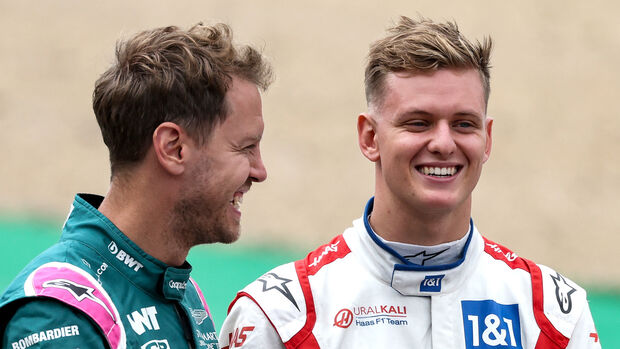 Mick Schumacher - Sebastien Vettel - Formel 1 - 2022