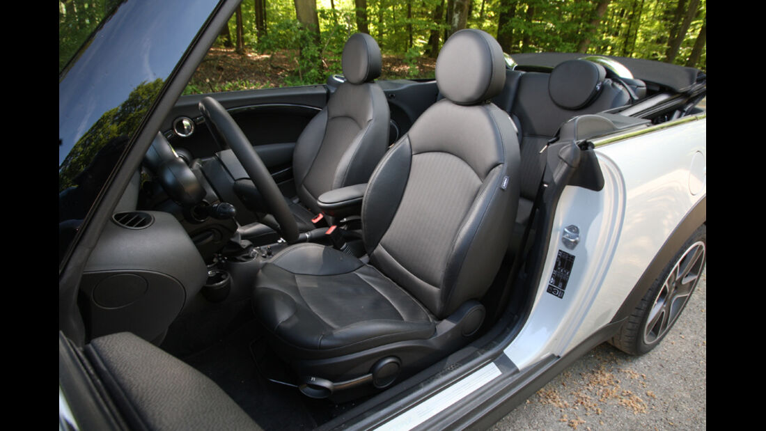 Mini Cooper Cabrio, Detail, Fahrersitz, Lenkrad, offen