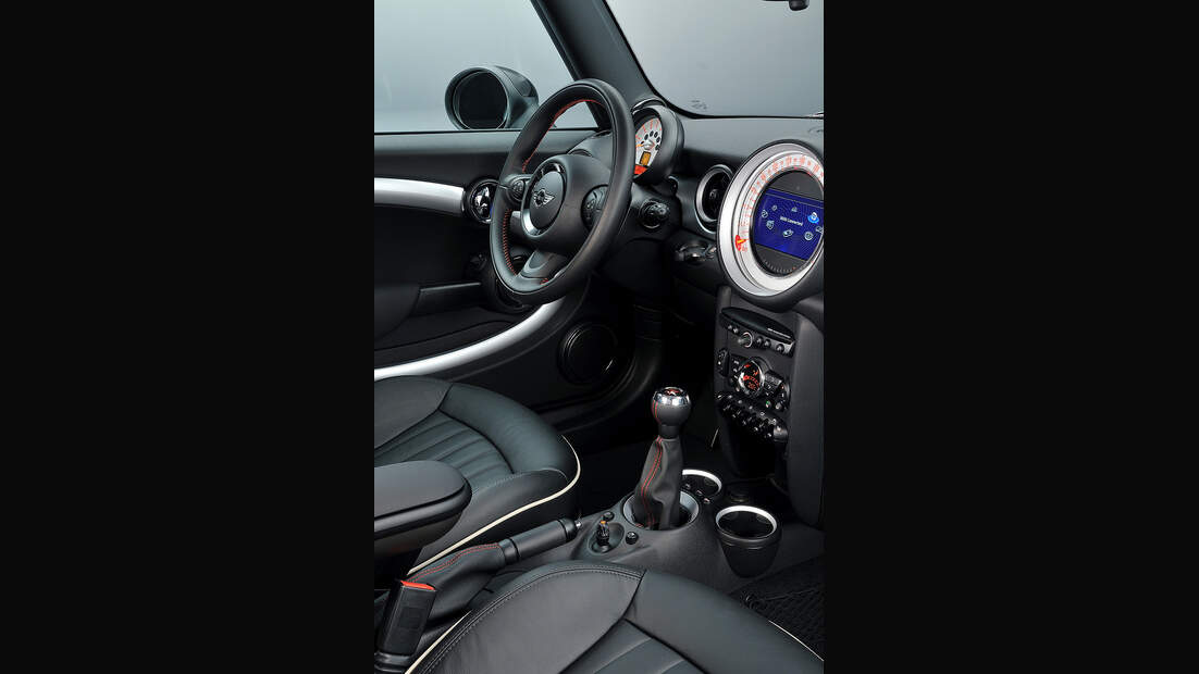Mini Cooper SD in Genf Mehr DieselPower für den Mini AUTO MOTOR UND SPORT Mini Cooper SD in Genf Mehr DieselPower für den Mini AUTO MOTOR UND SPORT