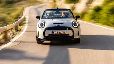 Mini Cooper SE Cabrio