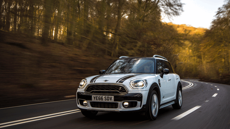 Mini Countryman 17 Im Fahrbericht Kleinster Bmw Suv Auto Motor Und Sport