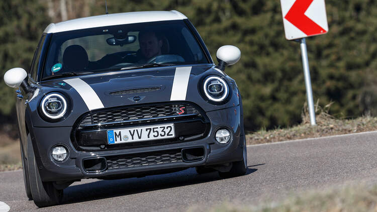 Kosten Und Realverbrauch Mini Vierturer Cooper S Auto Motor Und Sport