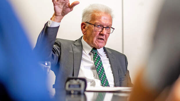Ministerpräsident Winfried Kretschmann Redaktionsbesuch auto motor und sport