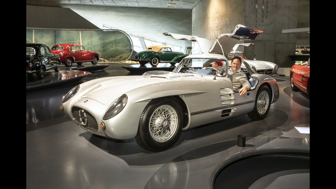 Mit Gorden Wagener im Mercedes-Museum