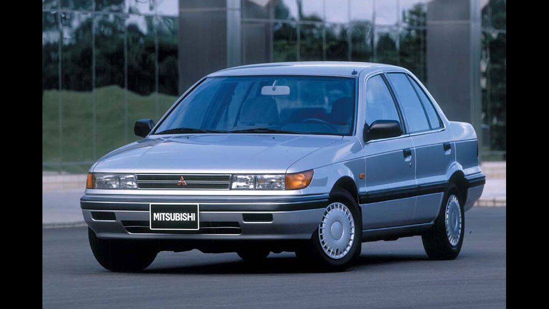 Mitsubishi Lancer (1988 - 1991)