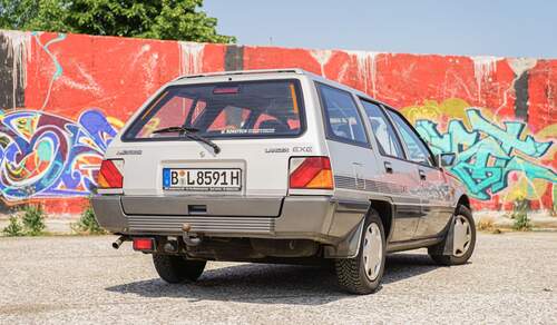 Mitsubishi Lancer Combi 1500 EXE, C12V (1990)