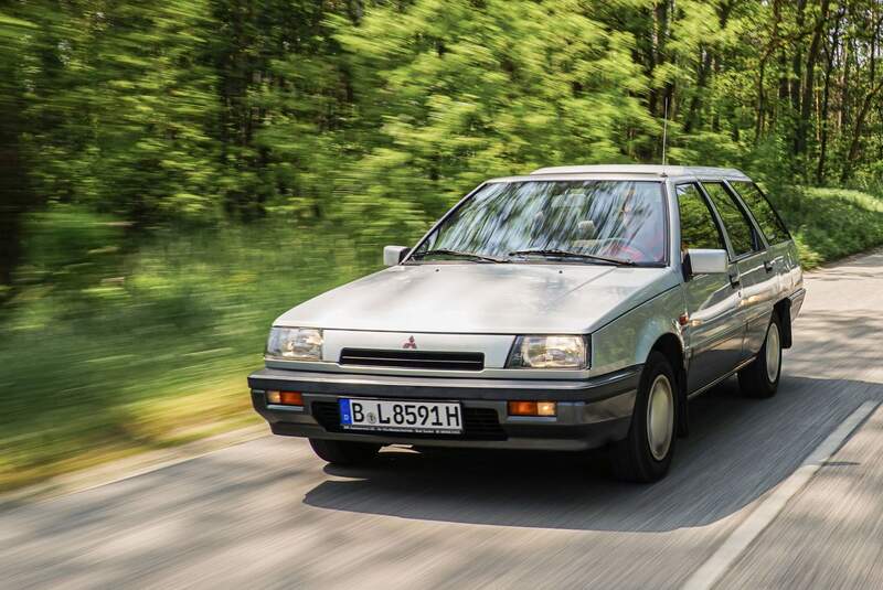 Mitsubishi Lancer Combi 1500 EXE, C12V (1990)