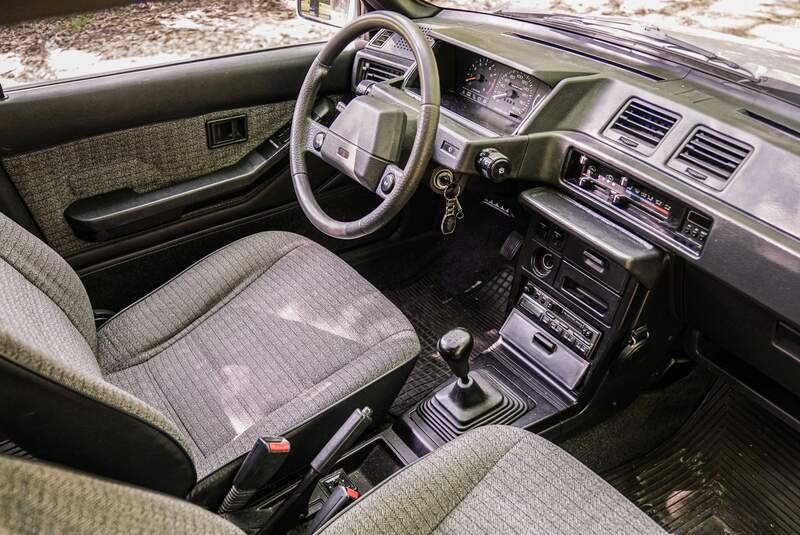 Mitsubishi Lancer Combi 1500 EXE, C12V (1990)
