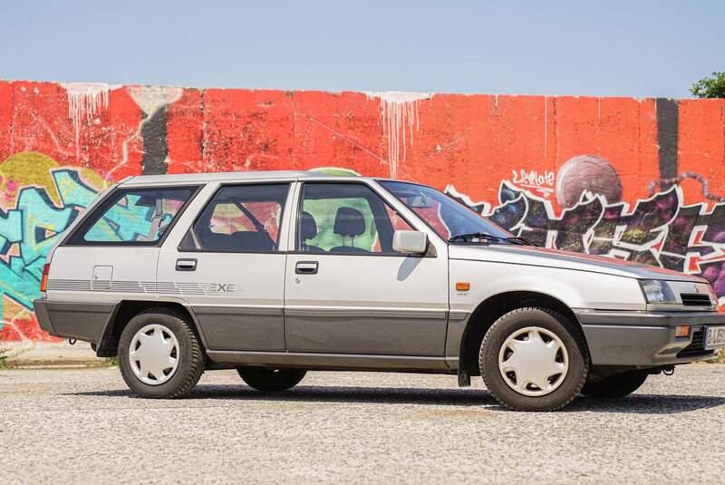 Mitsubishi Lancer Combi 1500 EXE, C12V (1990)