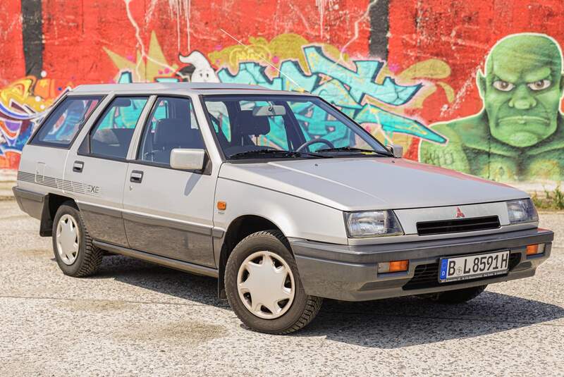 Mitsubishi Lancer Combi 1500 EXE, C12V (1990)