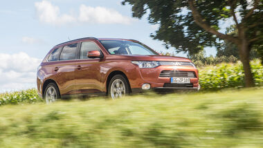 Mitsubishi Outlander 2.2 Di-D 4WD Instyle, Frontansicht