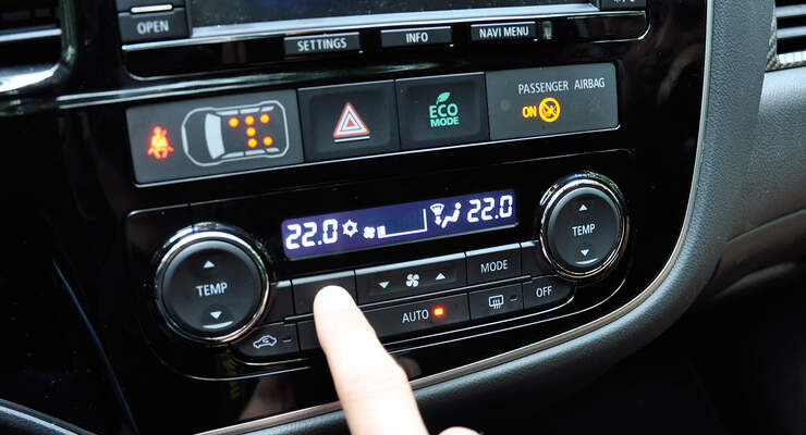 Mitsubishi Outlander, Mittelkonsole, Klimaanlage