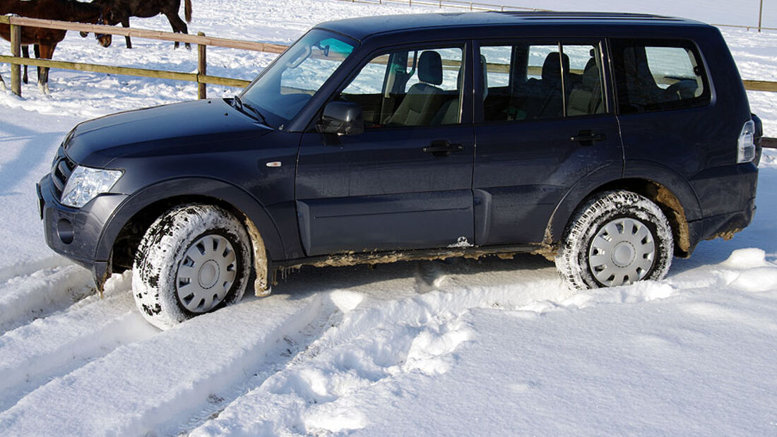 Mitsubishi Pajero Inform 2011