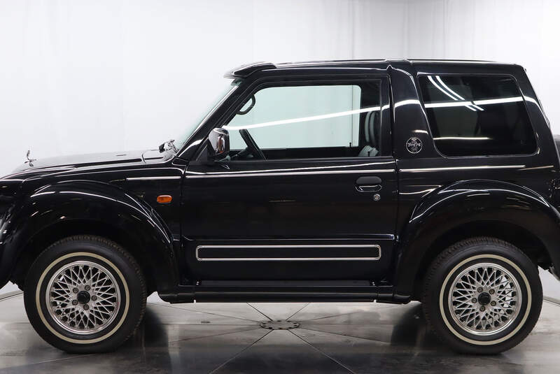 Mitsubishi Pajero Jr. Flying Pug (1998)