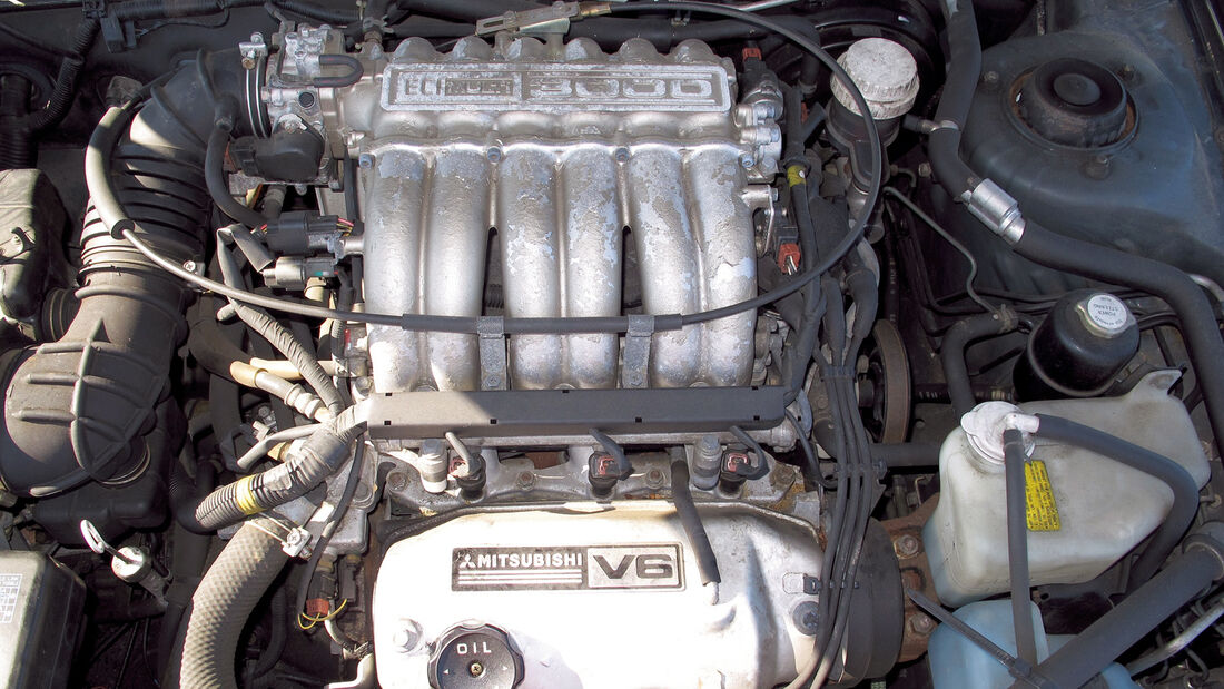 Mitsubishi Sigma 3.0 V6, Motor