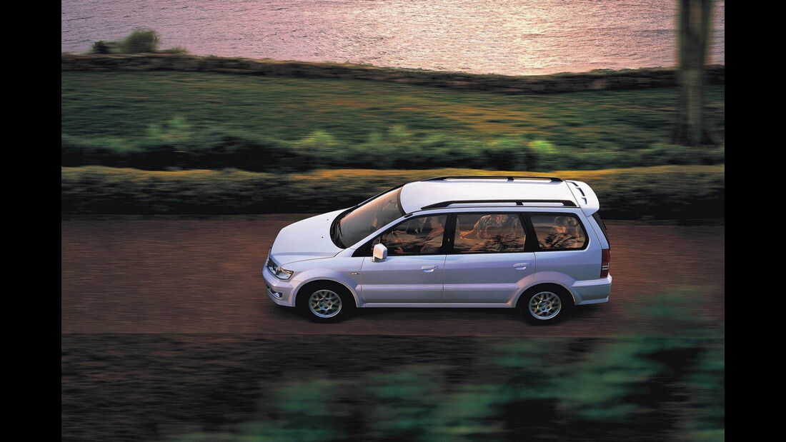 Mitsubishi Space Wagon 1997-2003