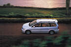 Mitsubishi Space Wagon 1997-2003