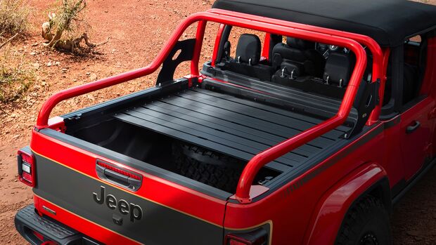 Moab Easter Jeep Safari 2021: Jeep Red Bear Gladiator Rubicon