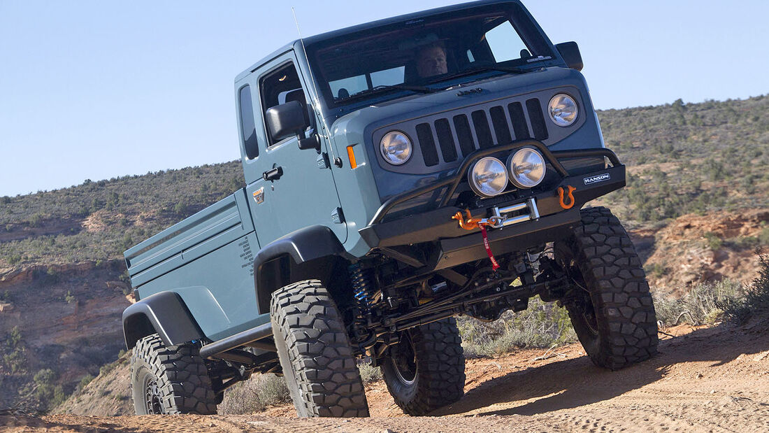 Moab Easter Jeep Safari Concepts 2012: Jeep Grand Cherokee Trailhawk, Jeep Wrangler Apache, Jeep Mighty FC, Jeep J-12, Jeep Wrangler Traildozer