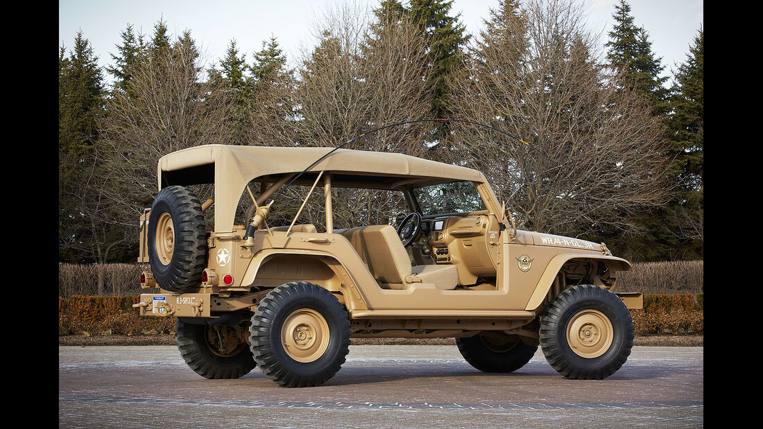Moab Easter Jeep-Safari Concepts 2015 – Jeep Staff Car