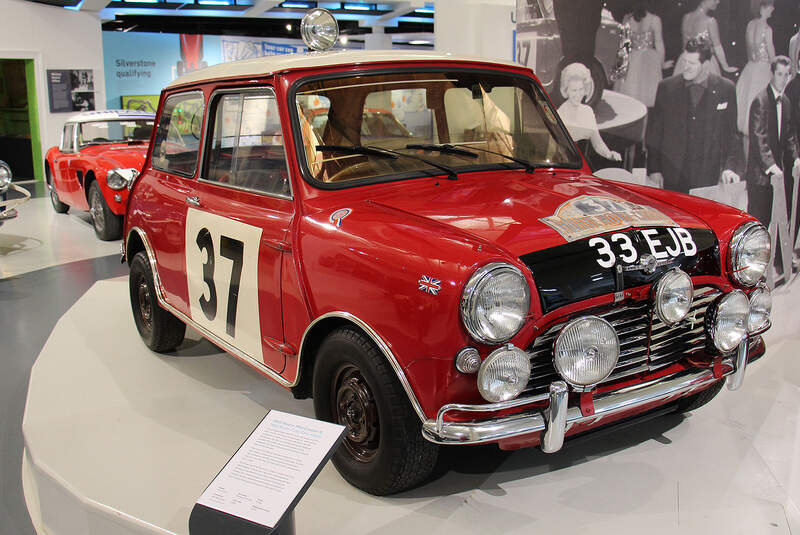 Morris Mini Cooper S Rally Car im British Motor Museum