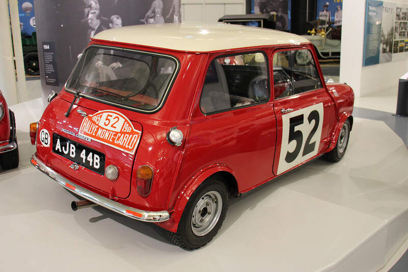 Morris Mini Cooper S Rally Car im British Motor Museum