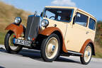 Morris Minor Saloon, Front
