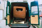 Morris Minor Saloon beim Abtransport