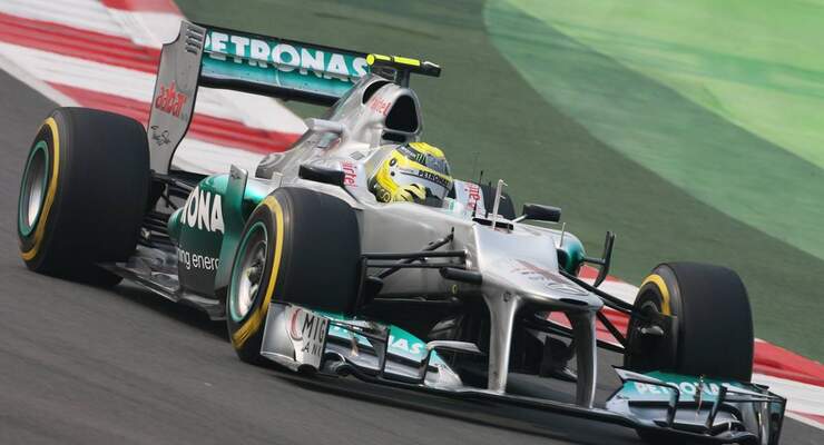 Motor Racing - Formula One World Championship - Indian Grand Prix - Qualifying Day - New Delhi, India