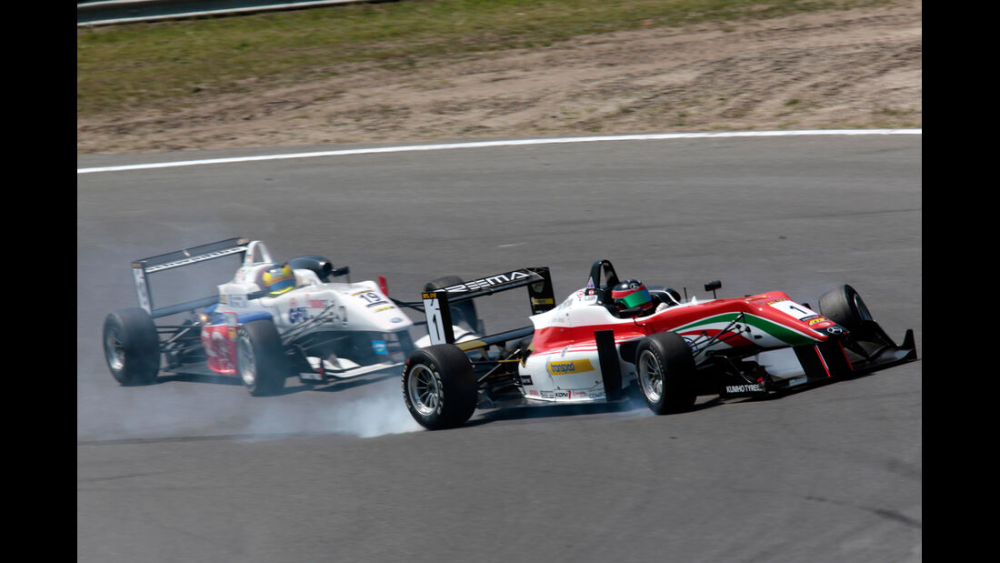 Müller vs. Auer - Masters of Formula 3 2013