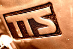 Münch-4 TTS/E 1200, Emblem