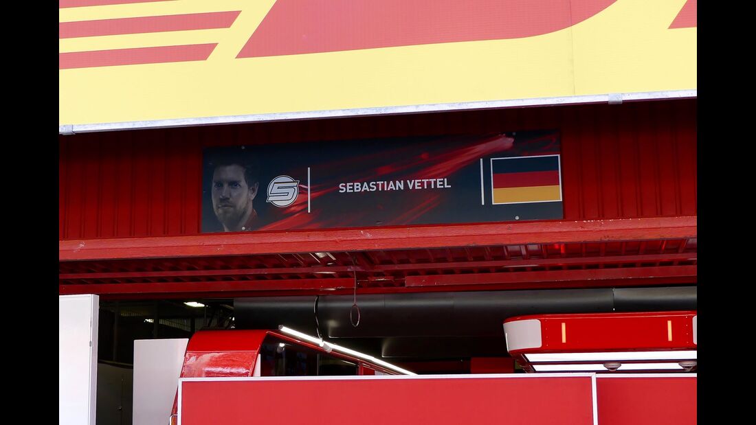 Namenstafeln - Sebastian Vettel - GP Spanien - Formel 1 - 10. Mai 2017