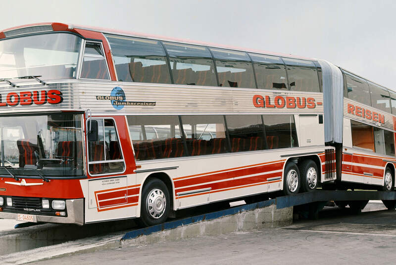 Neoplan Jumbocruiser N138/4 1975 Knickwinket Test