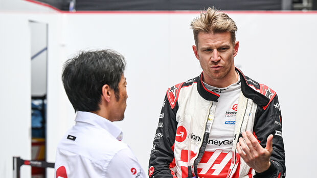 Nico Hülkenberg & Ayao Komatsu - Haas - Formel 1 - 2024