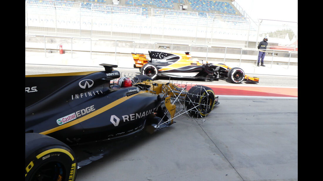 Nico Hülkenberg - Renault - Formel 1 - Testfahrten - Bahrain International Circuit - Dienstag - 18.4.2017