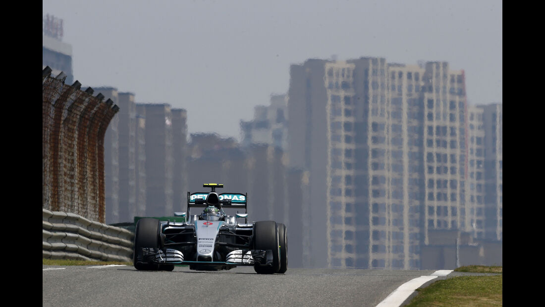Nico Rosberg - Mercedes - Formel 1 - GP China - Shanghai - 10. April 2015