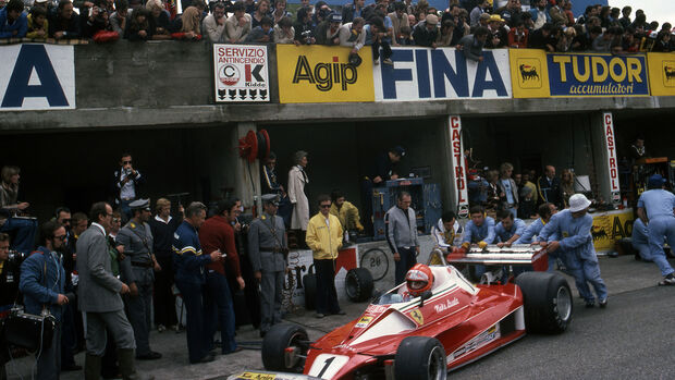 Niki Lauda - Ferrari 312T2 - Mauro Forghieri - Monza 1976